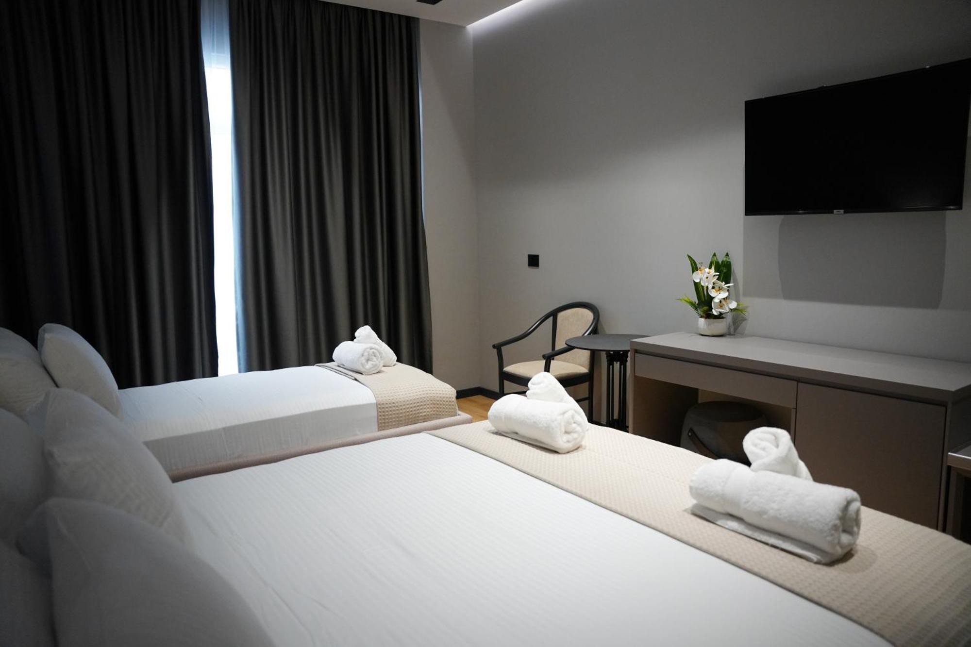 Toer Hotel & Spa Sarandë Eksteriør billede
